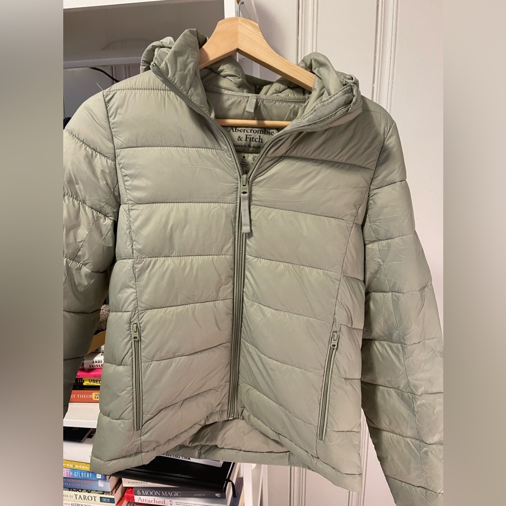 Abercrombie and Fitch Beautiful Light Green Puffer